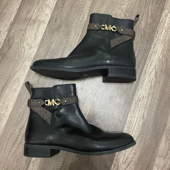 Michael Kors Farrah Leather & Logo Ankle Boot – Women’s Size 9 - Picture 2 of 8